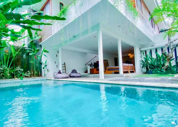 Luxury 2 Bedroom Private Pool Villa Zn101