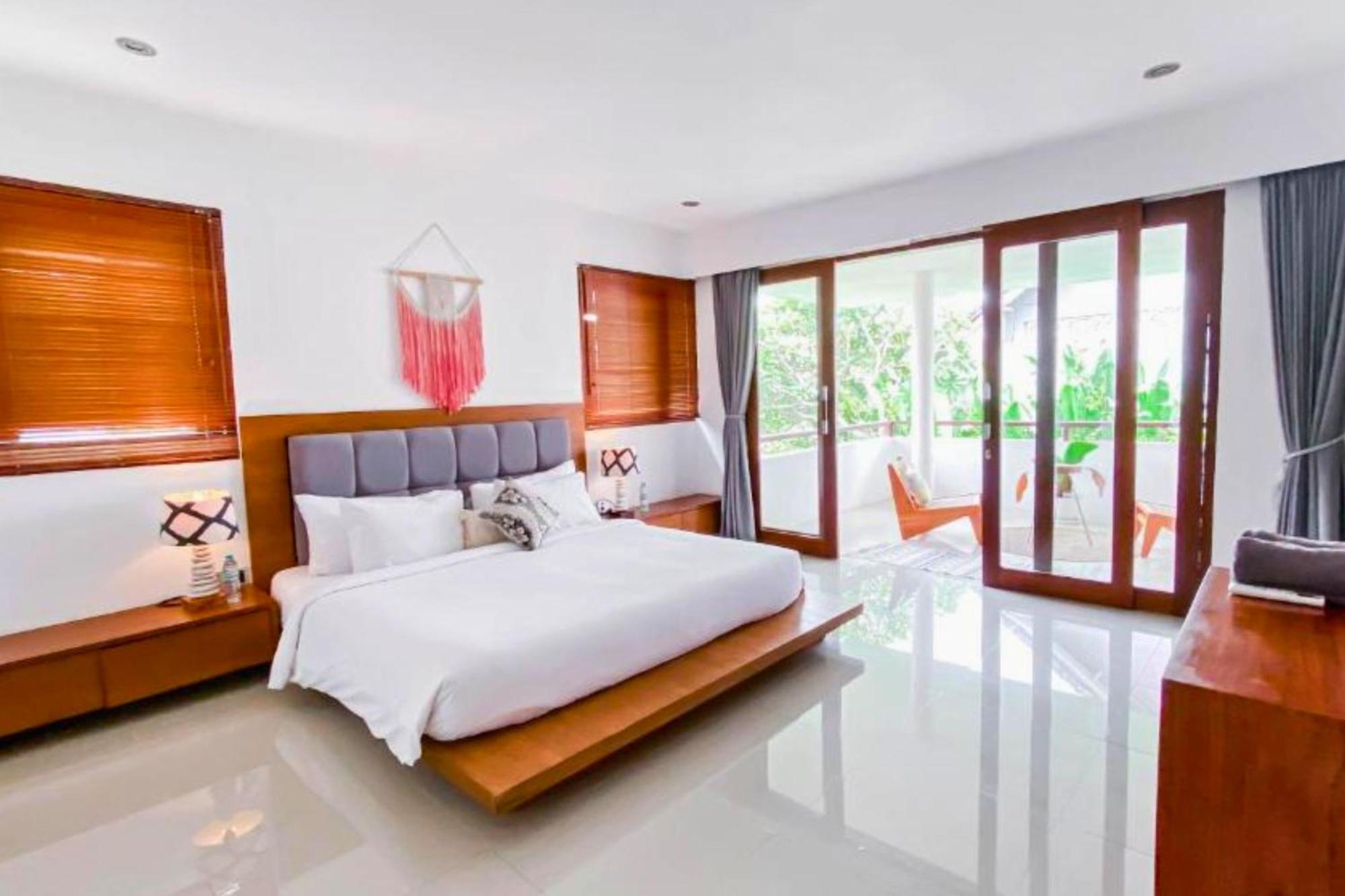Luxury 2 Bedroom Private Pool Zn101 *