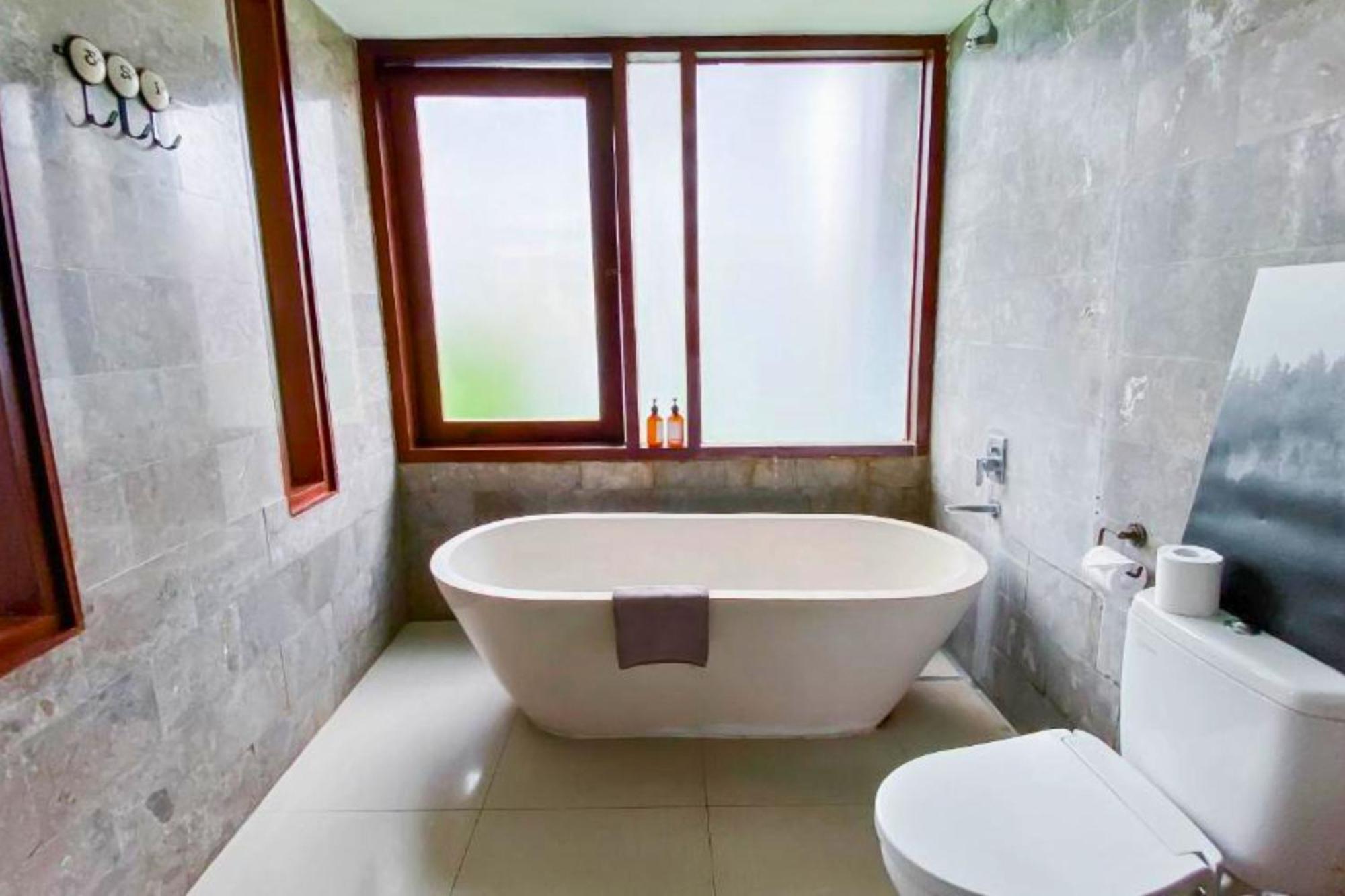 Luxury 2 Bedroom Private Pool Zn101 Villa